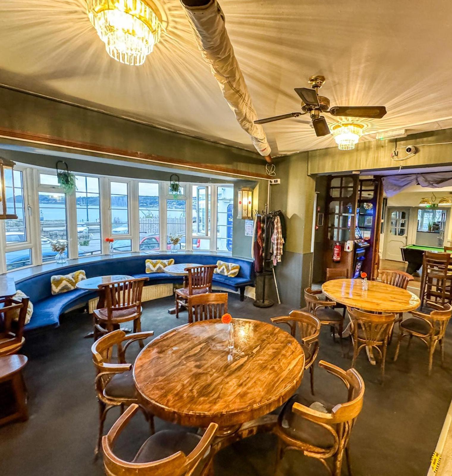 The Yacht Inn Penzance Exterior photo